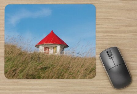 Wide mouse pad tram stop