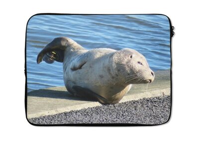 Laptop Sleeve - zeehond - Zachte binnenkant | Luxe Laptophoes - Kwaliteit Laptop Sleeve met foto - Souvenirs from the sea
